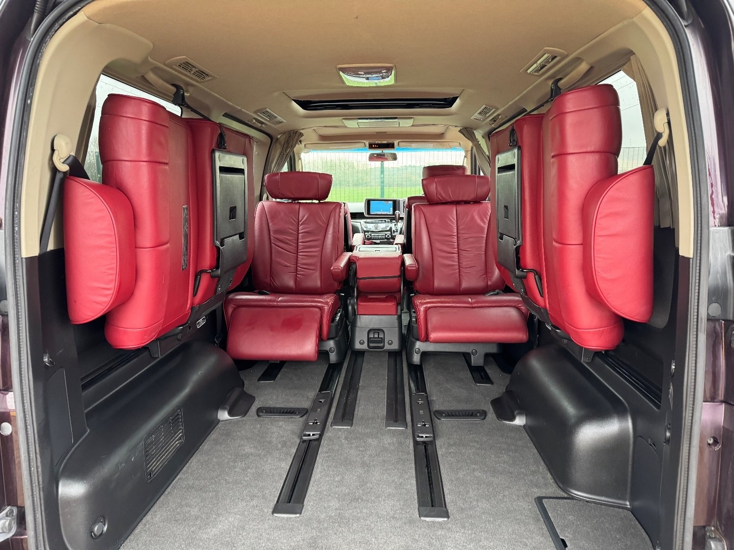 Used Nissan Elgrand 2008 for sale - 76064887: Photo 13