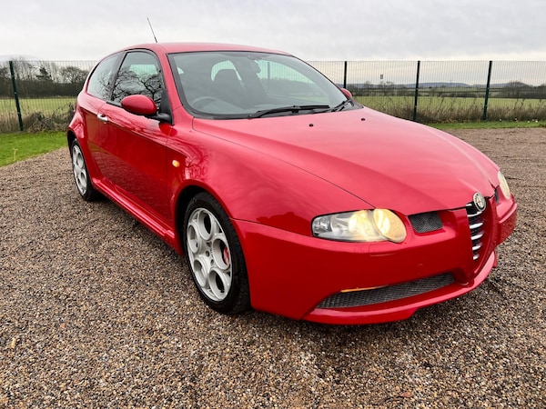 Used Alfa Romeo 147 2005 for sale - 58833630: Photo 2