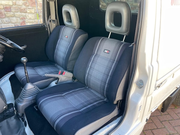 Used Daihatsu Hijet for sale - 59709941: Photo 11