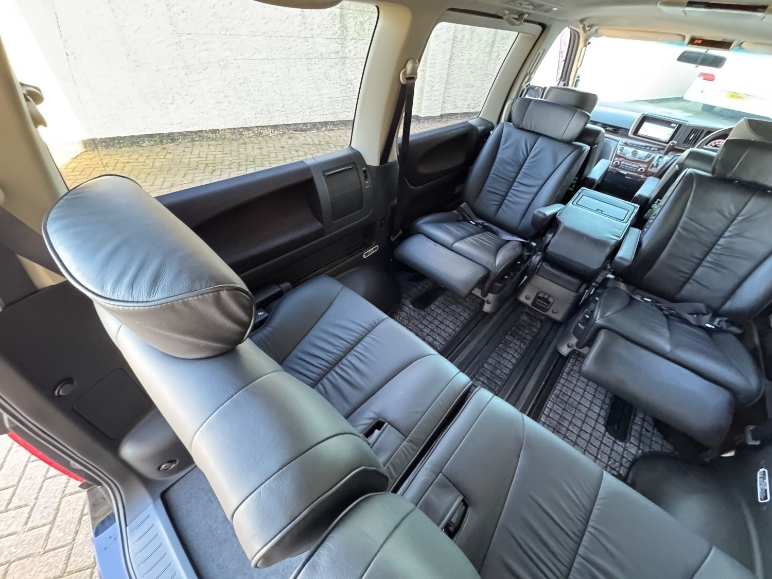 Used Nissan Elgrand 2008 for sale - 76206921: Photo 14