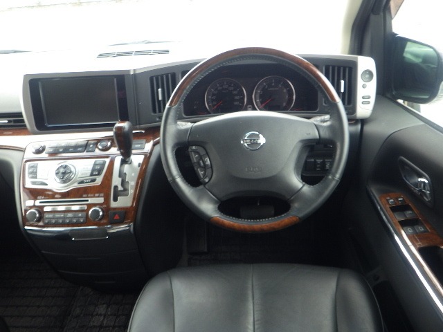 Used Nissan Elgrand 2008 for sale - 76206921: Photo 6