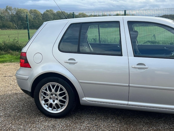 Used Volkswagen Golf 2000 for sale - 67712729: Photo 9