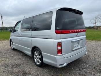 Used Nissan Elgrand 2008 for sale - 69299513: Photo