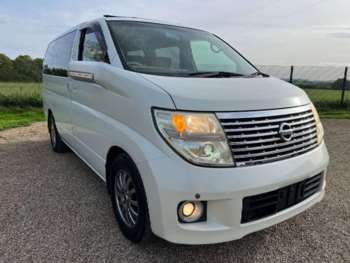 Used Nissan Elgrand 2005 for sale - 67757175: Photo