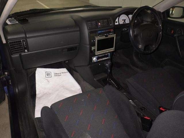 Used Vauxhall Calibra 1996 for sale - 76809274: Photo 11