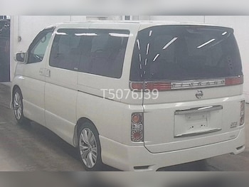 Used Nissan Elgrand 2007 for sale - 79067967: Photo