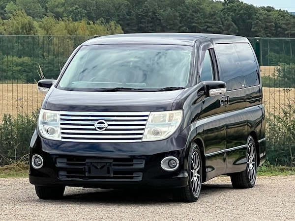 Used Nissan Elgrand 2006 for sale - 74072356: Photo 1