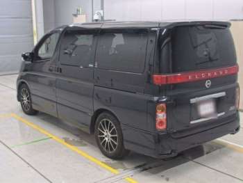 Used Nissan Elgrand 2006 for sale - 74072356: Photo