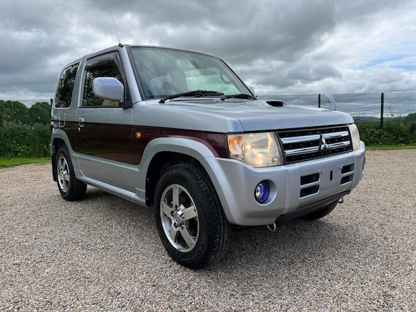 Used Mitsubishi Pajero 2012 for sale - 70275906: Photo 2