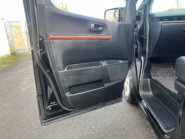 Used Nissan Elgrand 2007 for sale - 69512851: Photo 17