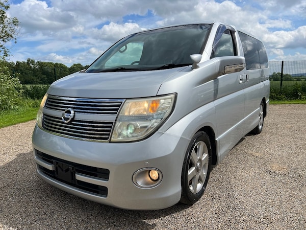 Used Nissan Elgrand 2007 for sale - 69886099: Photo 1