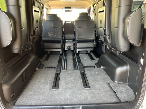 Used Nissan Elgrand 2009 for sale - 70235391: Photo 16