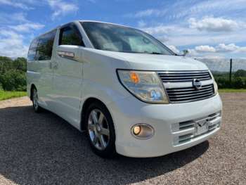Used Nissan Elgrand 2009 for sale - 70235391: Photo