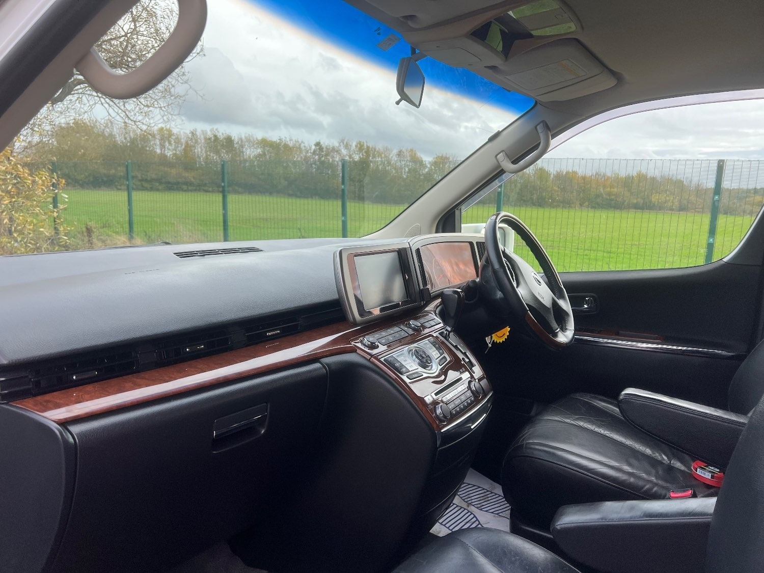 Used Nissan Elgrand 2008 for sale - 75016213: Photo 13