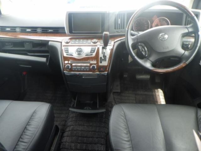 Used Nissan Elgrand 2010 for sale - 78149942: Photo 5