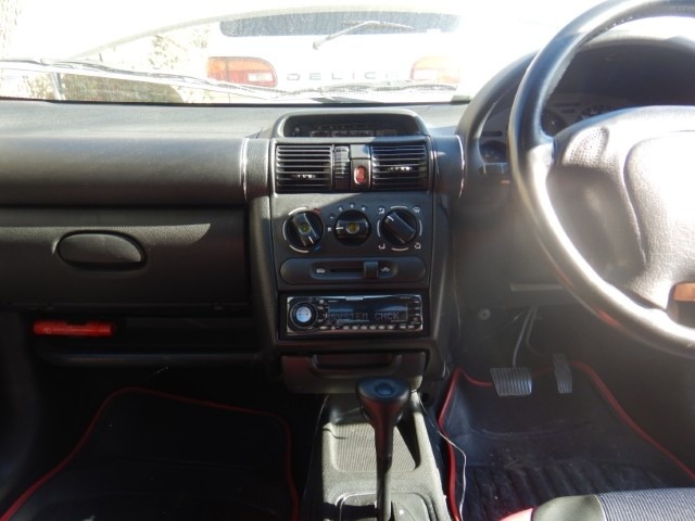 Used Vauxhall Tigra 1998 for sale - 76682521: Photo 9