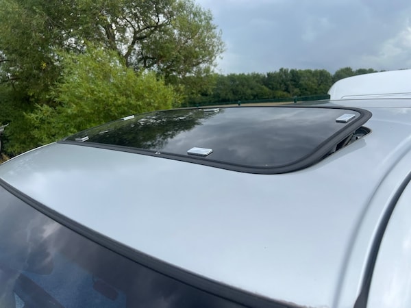 Used Nissan Elgrand 2008 for sale - 73934746: Photo 10