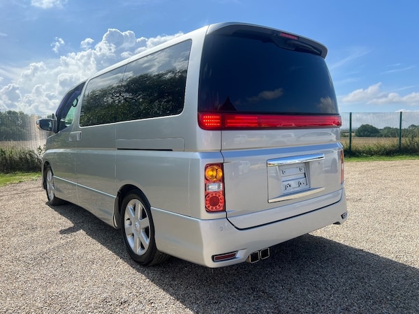 Used Nissan Elgrand 2008 for sale - 73934746: Photo 3