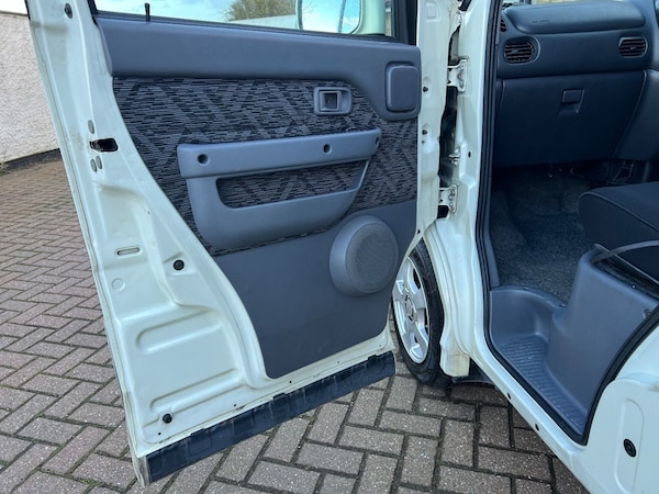 Used Toyota Sparky 2000 for sale - 68951717: Photo 17