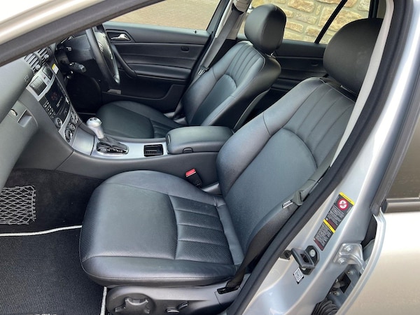 Used Mercedes-Benz C Class 2005 for sale - 68811934: Photo 12