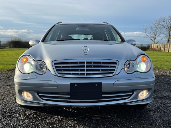 Used Mercedes-Benz C Class 2005 for sale - 68811934: Photo 7