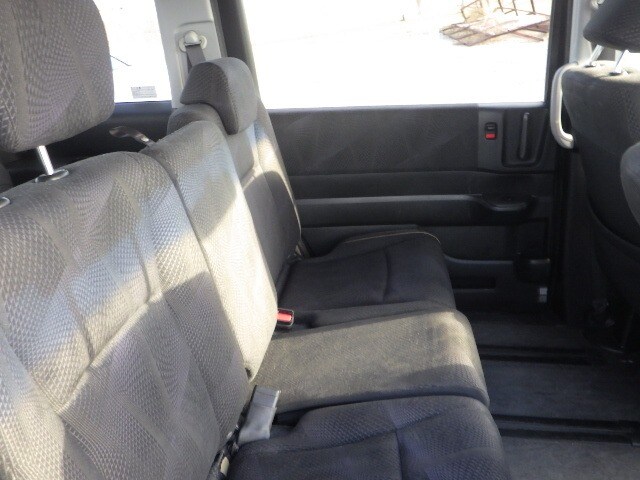 Used Honda Stepwagon 2012 for sale - 76064892: Photo 10