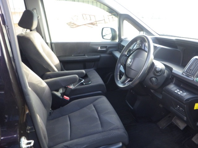 Used Honda Stepwagon 2012 for sale - 76064892: Photo 8