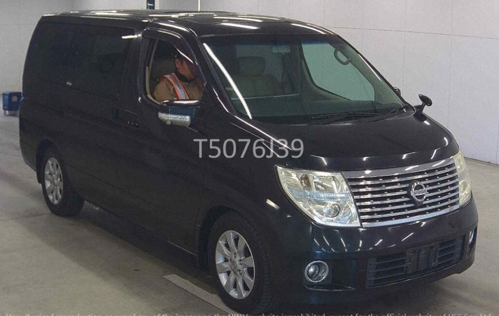 Used Nissan Elgrand 2010 for sale - 76682534: Photo 1