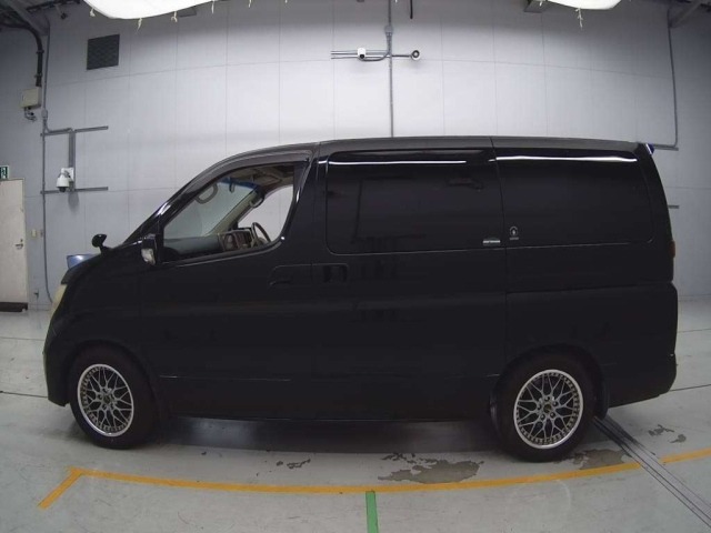 Used Nissan Elgrand 2007 for sale - 76488433: Photo 5