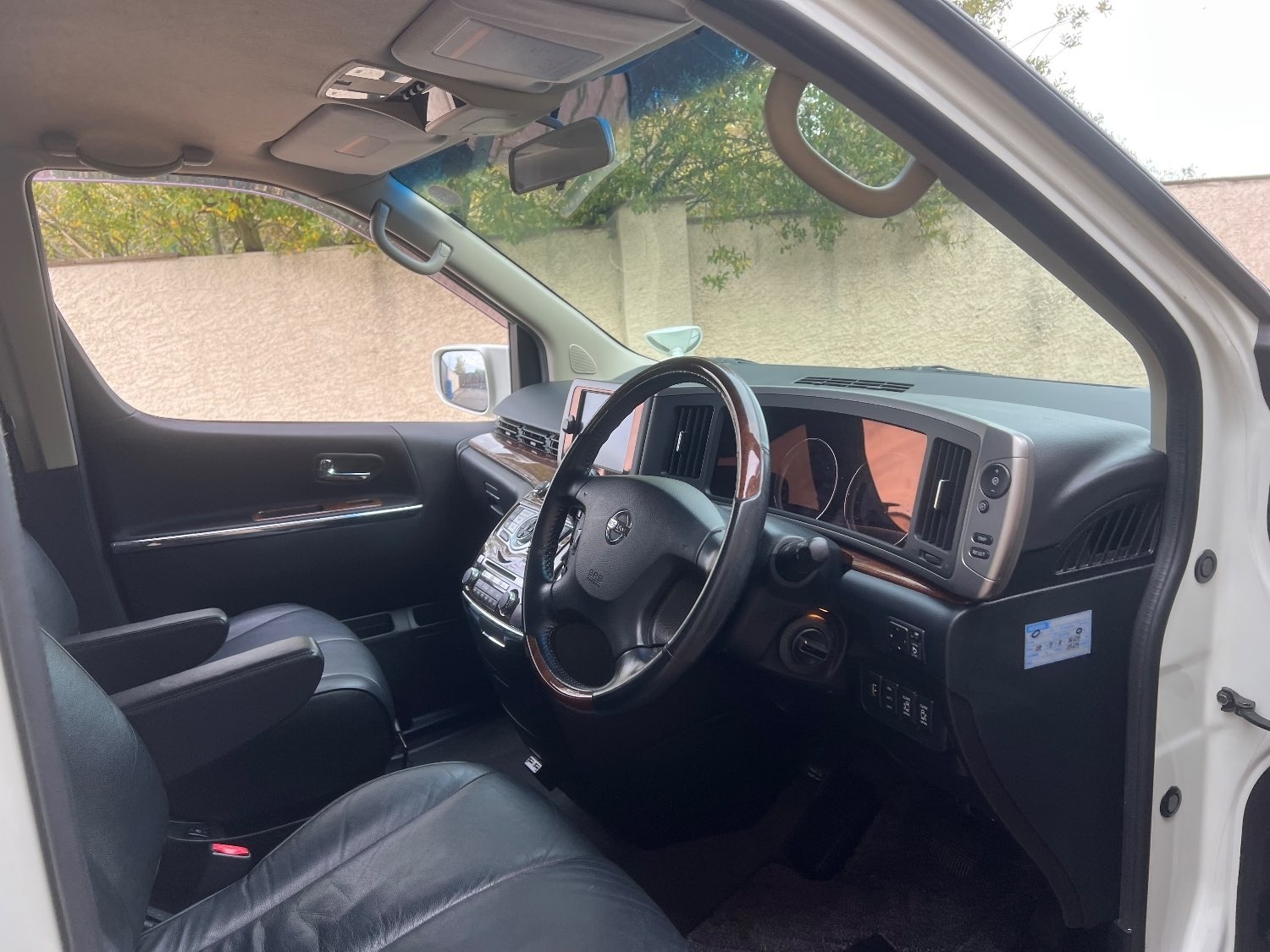 Used Nissan Elgrand 2008 for sale - 75356786: Photo 13