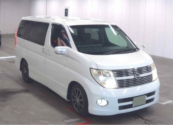 Used Nissan Elgrand 2008 for sale - 75356786: Photo 2