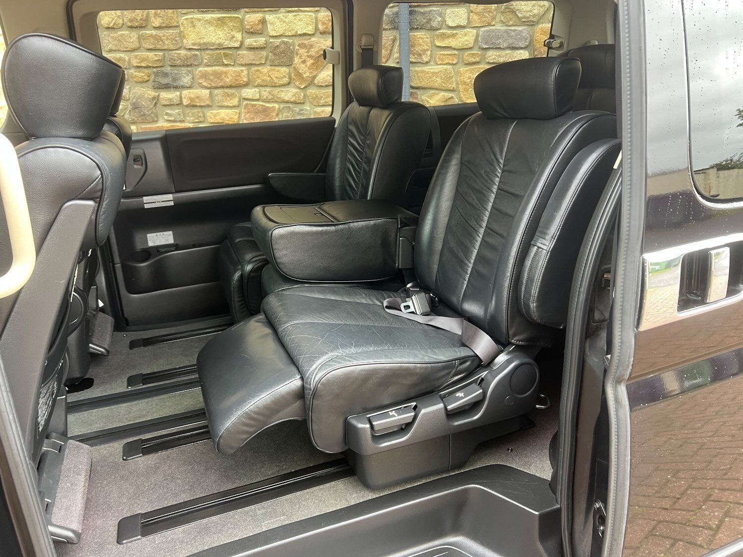 Used Nissan Elgrand 2008 for sale - 74791012: Photo 12