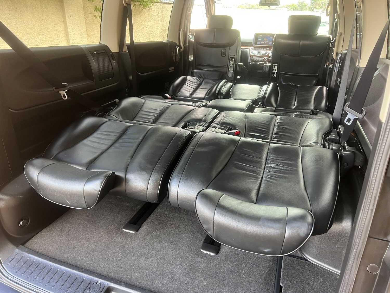 Used Nissan Elgrand 2008 for sale - 74791012: Photo 15