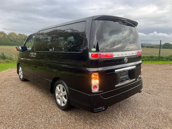 Used Nissan Elgrand 2008 for sale - 74791012: Photo 3