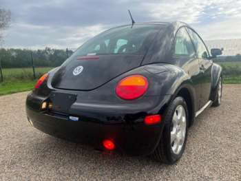 Used Volkswagen Beetle 2002 for sale - 67619617: Photo