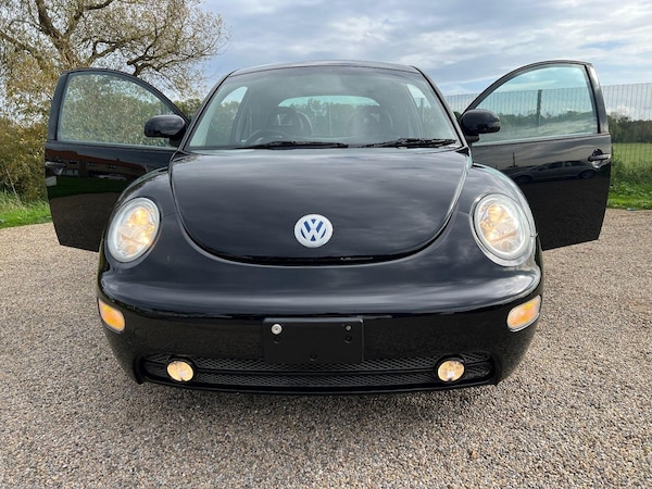 Used Volkswagen Beetle 2002 for sale - 67619617: Photo 7