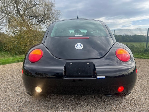 Used Volkswagen Beetle 2002 for sale - 67619617: Photo 8