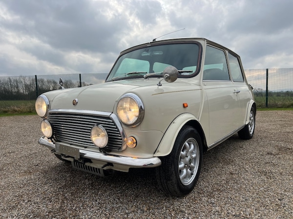 Used Rover Mini 2000 for sale - 72415050: Photo 1