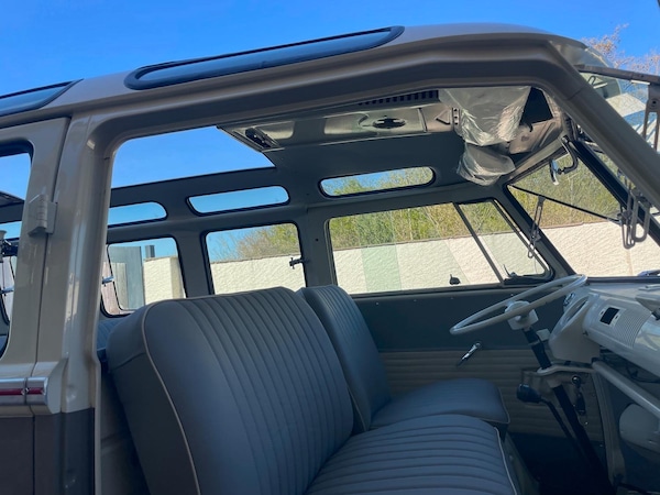 Used Volkswagen Transporter for sale - 59544319: Photo 94