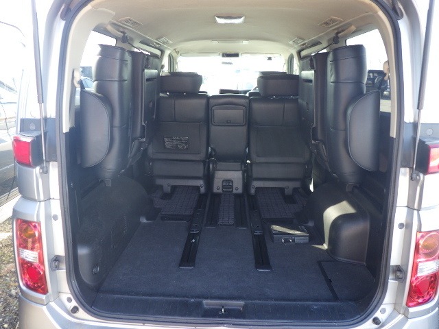 Used Nissan Elgrand 2007 for sale - 76969828: Photo 13