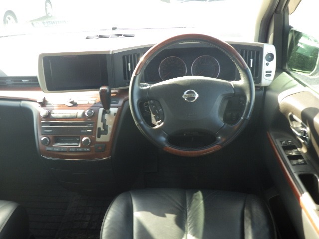 Used Nissan Elgrand 2007 for sale - 76969828: Photo 14