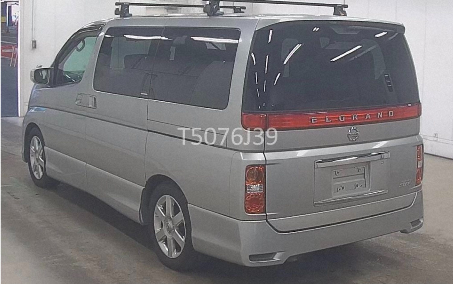 Used Nissan Elgrand 2007 for sale - 76969828: Photo 3