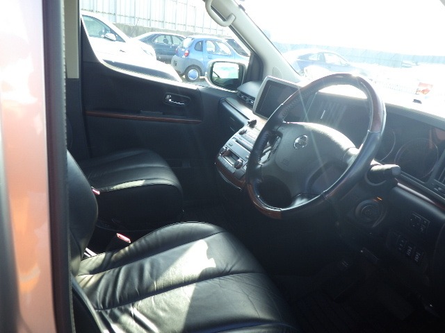 Used Nissan Elgrand 2007 for sale - 76969828: Photo 8