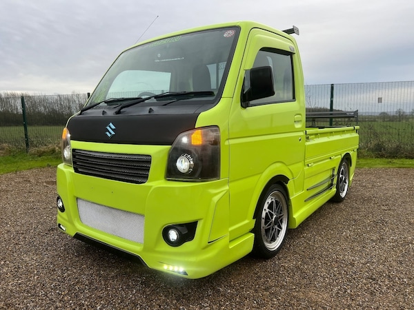Used Suzuki Carry 2014 for sale - 71881914: Photo 1
