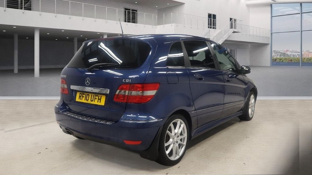 Used Mercedes-Benz B Class 2010 for sale - 77031129: Photo 8