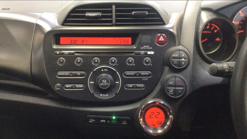 Used Honda Jazz 2011 for sale - 78088365: Photo 12