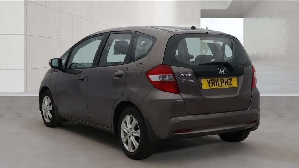 Used Honda Jazz 2011 for sale - 78088365: Photo 7