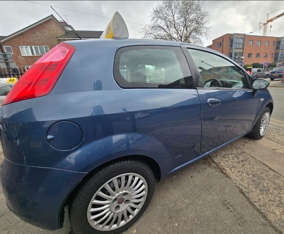 Used Fiat Grande Punto 2008 for sale - 77480191: Photo 8