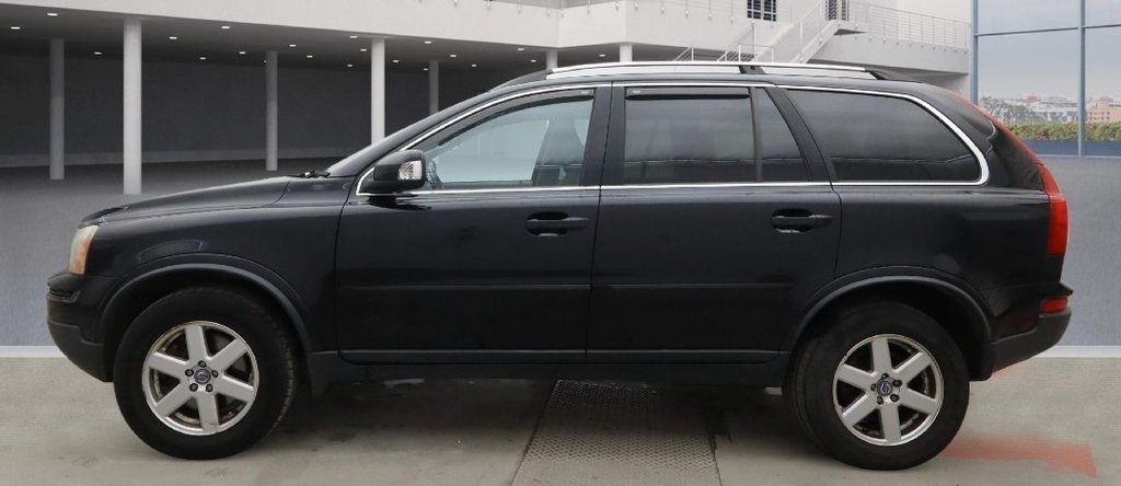 Used Volvo XC90 2010 for sale - 76941610: Photo 5