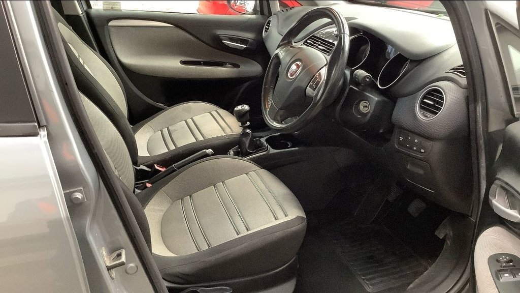 Used Fiat Punto Evo 2010 for sale - 77765291: Photo 10